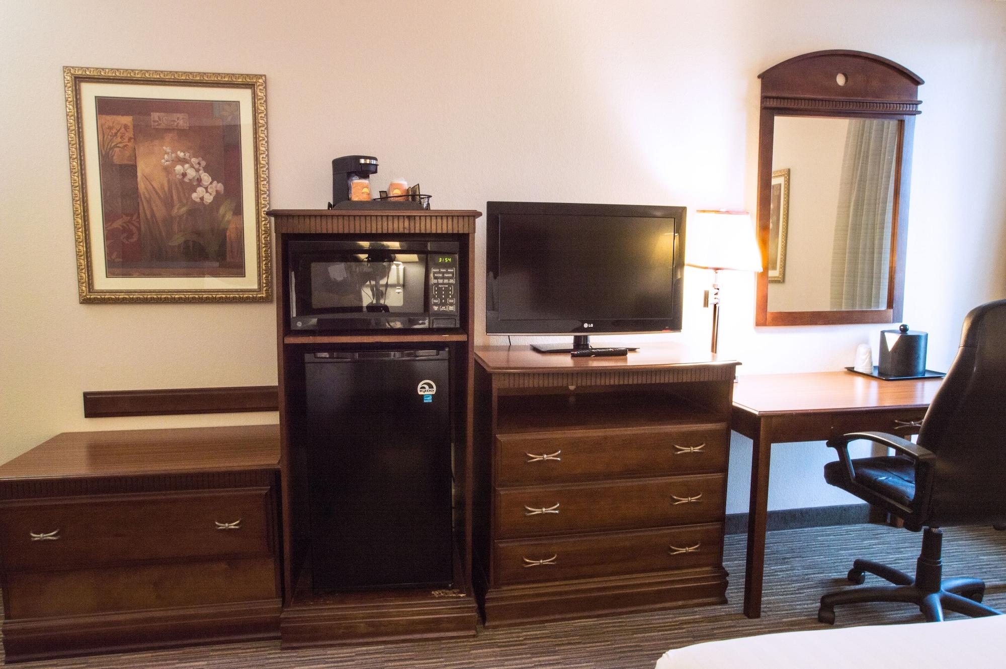Greenstay Hotel & Suites Central 斯普林菲尔德 外观 照片