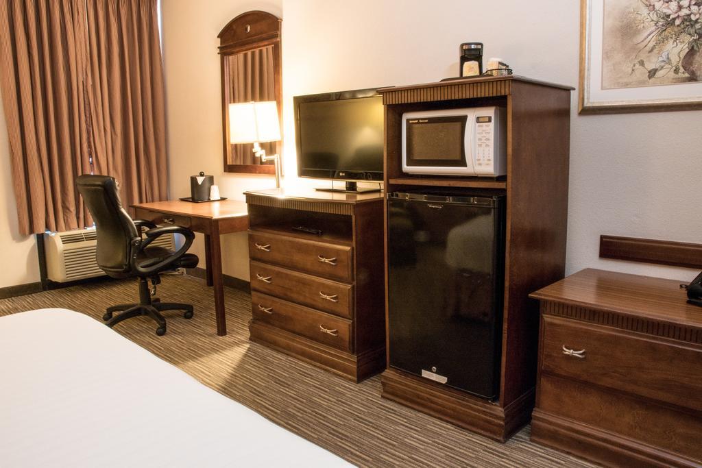 Greenstay Hotel & Suites Central 斯普林菲尔德 外观 照片