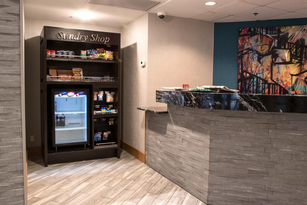 Greenstay Hotel & Suites Central 斯普林菲尔德 外观 照片