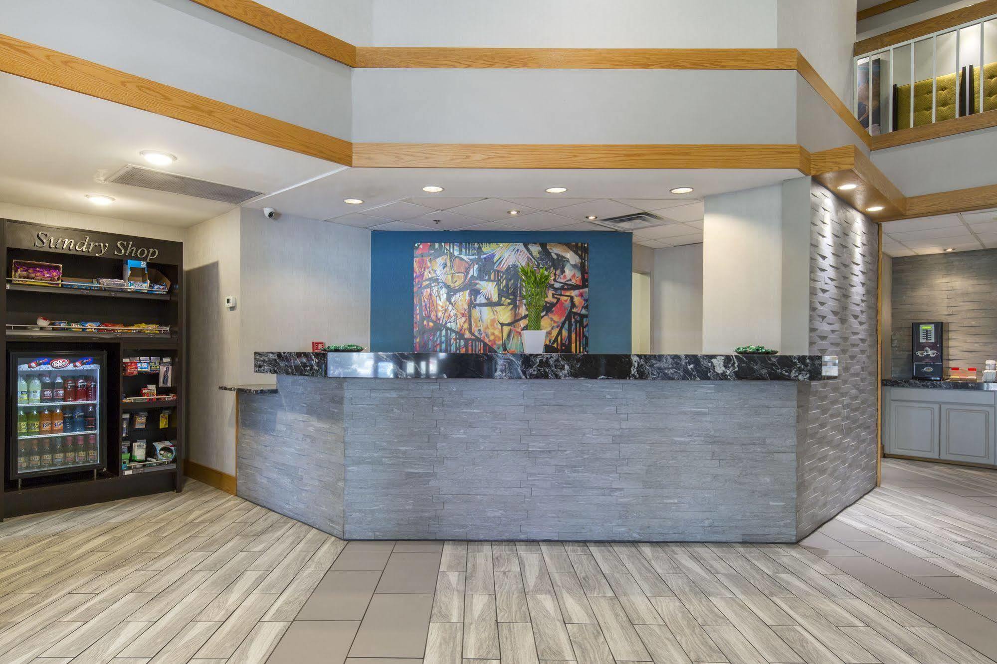 Greenstay Hotel & Suites Central 斯普林菲尔德 外观 照片
